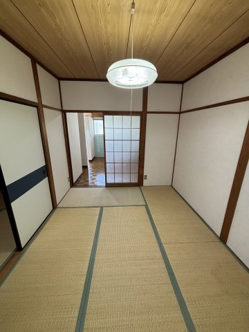 ホワイトハイツ