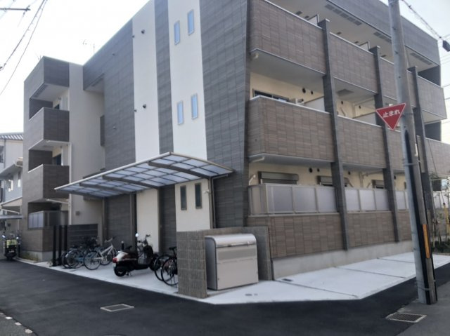 高石市羽衣１丁目のハイツの外観|物件の外観です