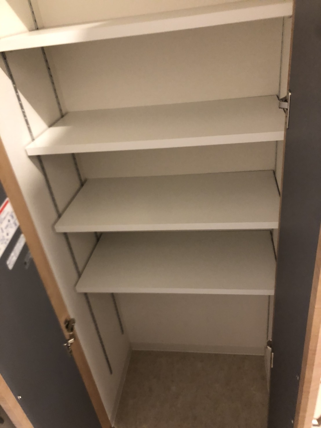 高石市羽衣１丁目のハイツの収納|大きなものも収納できそうです