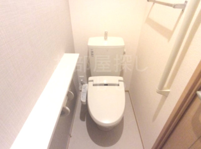 【トイレ】 | 中里戸建て　３