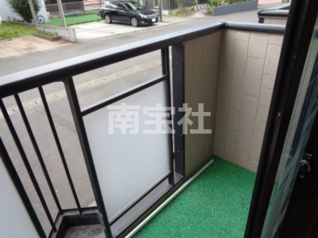 【バルコニー】