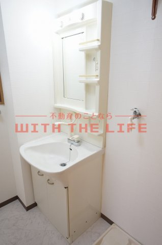 メゾン小林【キャッシュバック対象物件】の独立洗面台|独立洗面台です