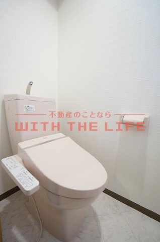 メゾン小林【キャッシュバック対象物件】のトイレ|シンプルで使いやすいトイレです