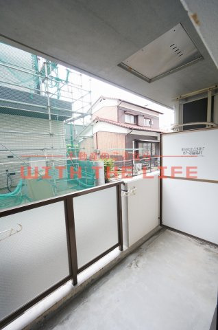 メゾン小林【キャッシュバック対象物件】のバルコニー|広々としたバルコニーです