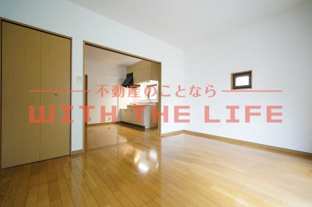 メゾン小林【キャッシュバック対象物件】の洋室|きれいな洋室です