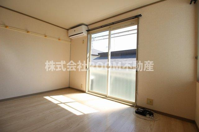 メゾン立野の居間・リビング