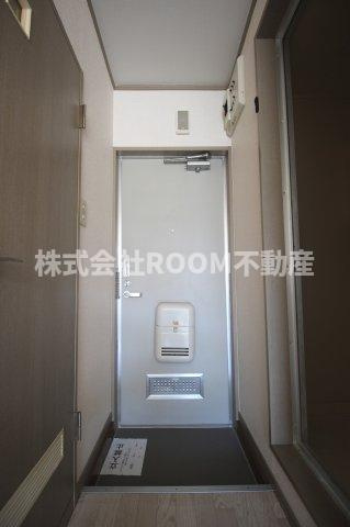 メゾン立野の玄関