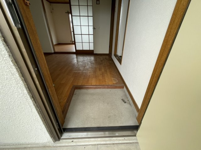 【玄関】 | コーポ唐戸