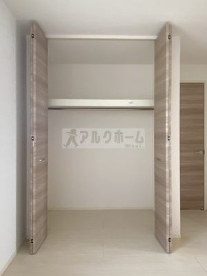 アゼリア東太子の収納