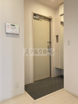 アゼリア東太子の玄関