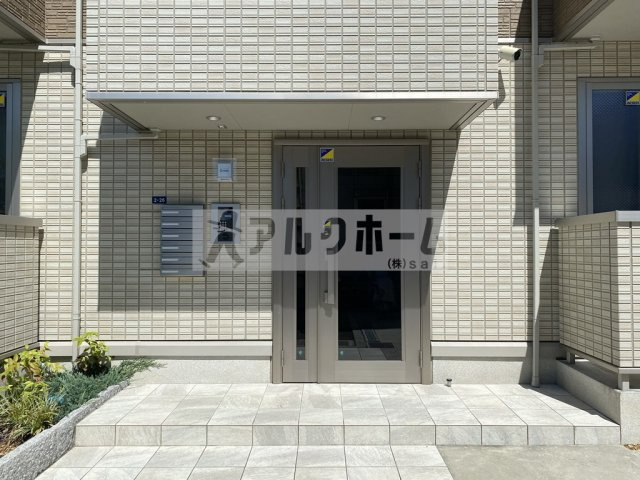 アゼリア東太子のエントランス