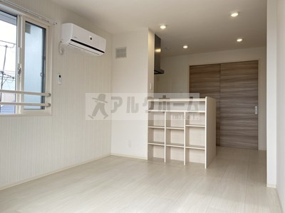 アゼリア東太子の居間・リビング