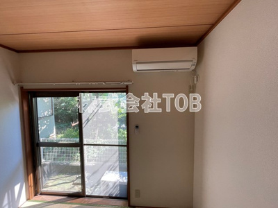 【設備】 | ハイムK | 和室エアコン