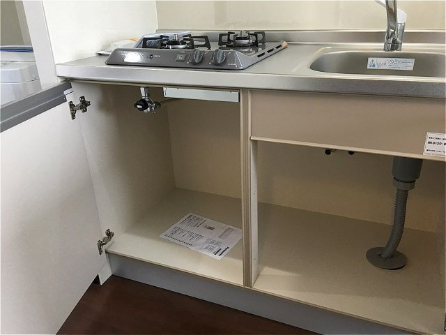 【キッチン】 | アーバンコート | ※退去前の為、写真と現状が異なる場合がございます