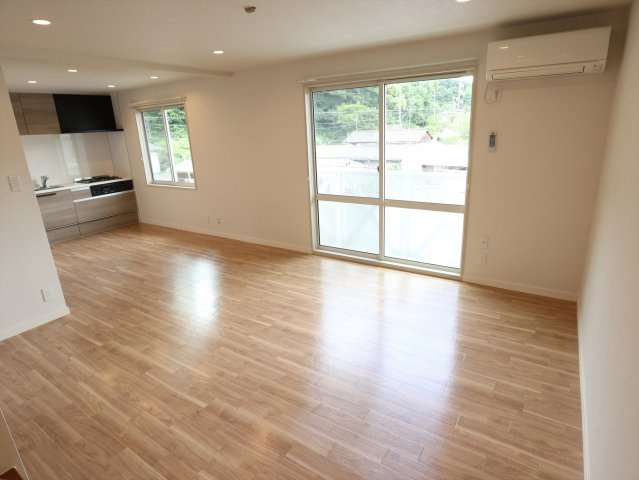 フレグランス竹原　Ｂ棟の洋室