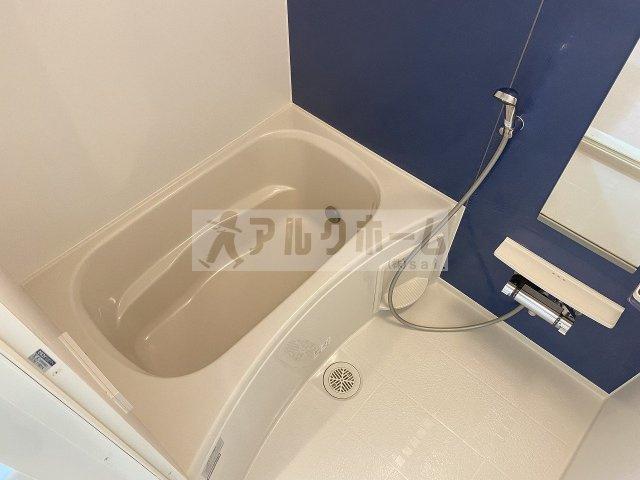 メゾンオーブの浴室