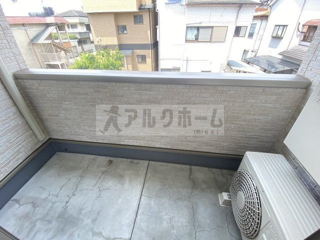 メゾンオーブのバルコニー