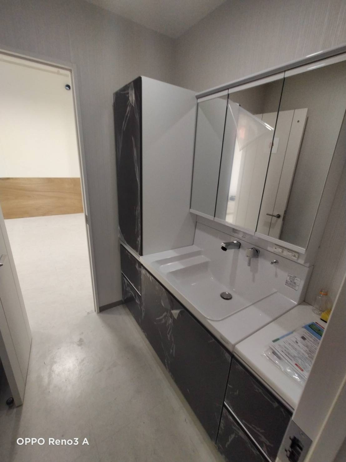 浜松士業ビルの洗面所