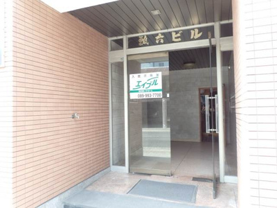 【エントランス】 | 瓢六マンション