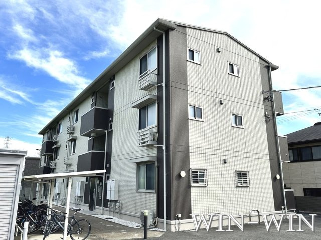 アヴェク・トワ