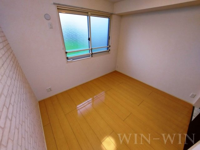 アヴェク・トワの寝室