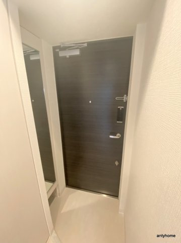 エスリードレジデンス大阪ウエストコート　仲介手数料無料の玄関