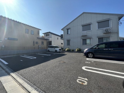 【駐車場】 | イーリスガーデン