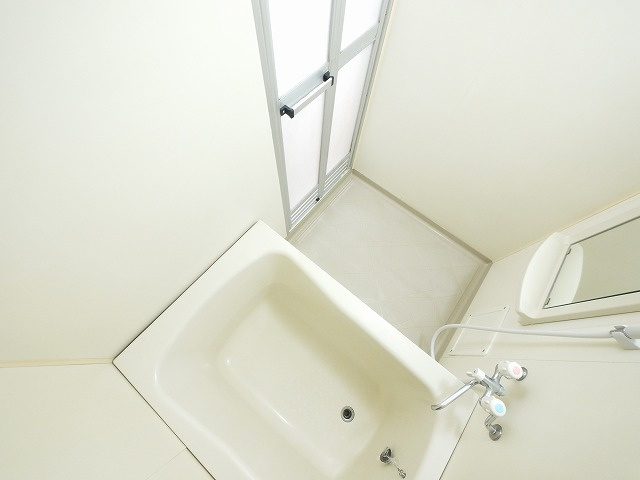 エミール指柳の浴室|ゆったり過ごせるお風呂です