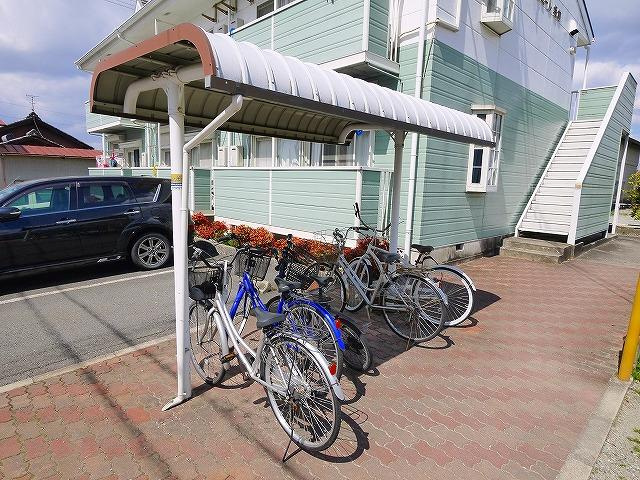 エミール指柳のその他共用部分|自転車置き場があります。