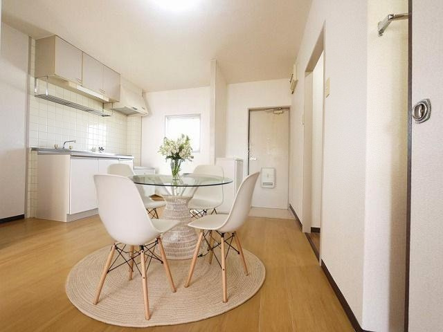 エミール指柳の居間・リビング|CGで家具等を配置したもので家具等は含まれません