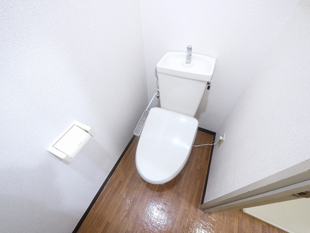 エミール指柳のトイレ|ゆったりとした空間のトイレです