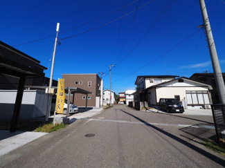 【前面道路含む現地写真】