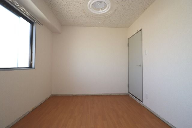 グランリーオの洋室|コンパクトで使いやすい洋室です