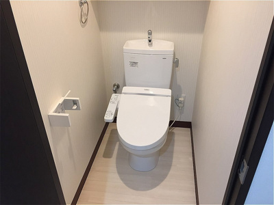 【トイレ】 | ヒルズ安里 | ※退去前の為、写真と現状が異なる場合がございます