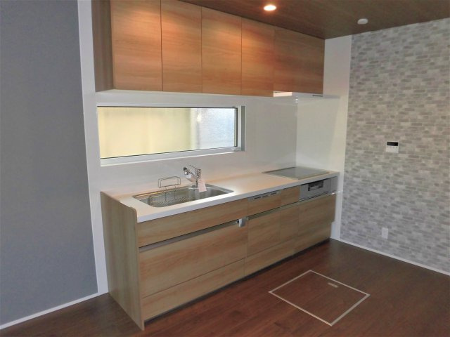 バードガーデン南一色町のキッチン