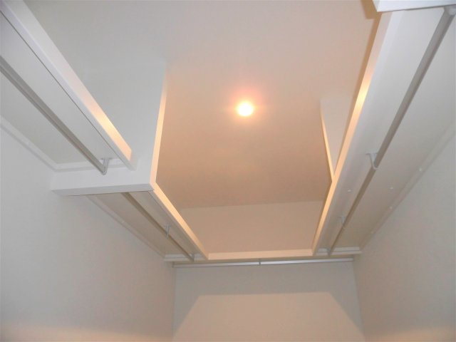 バードガーデン南一色町の収納