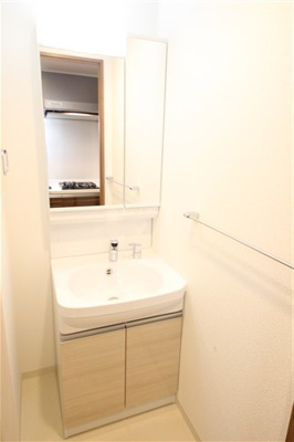 【洗面所】 | フォーリアライズ天神橋ルーチェ