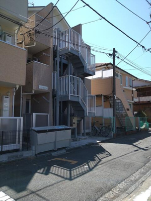 【エントランス】 | フォルトゥーナ横浜井土ヶ谷