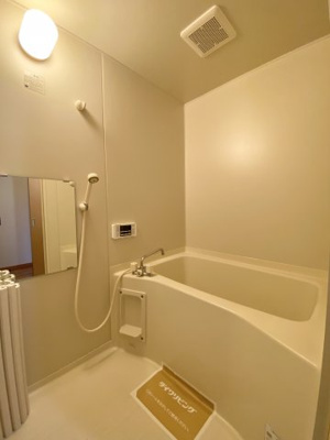 【浴室】 | カーサリンピオ A棟