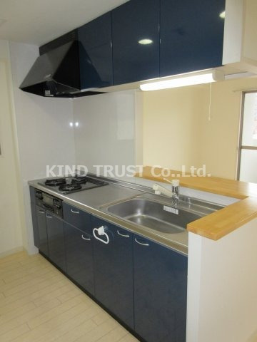 ルミエール北梅田のキッチン