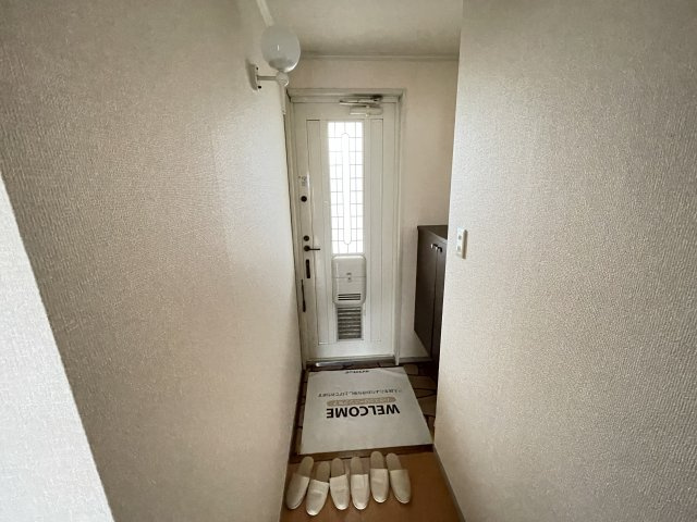 パールハイツ鏑木39の玄関