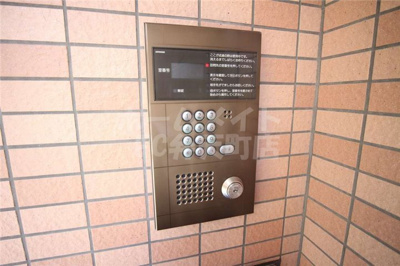 【セキュリティ】 | ル・照 | オートロック完備