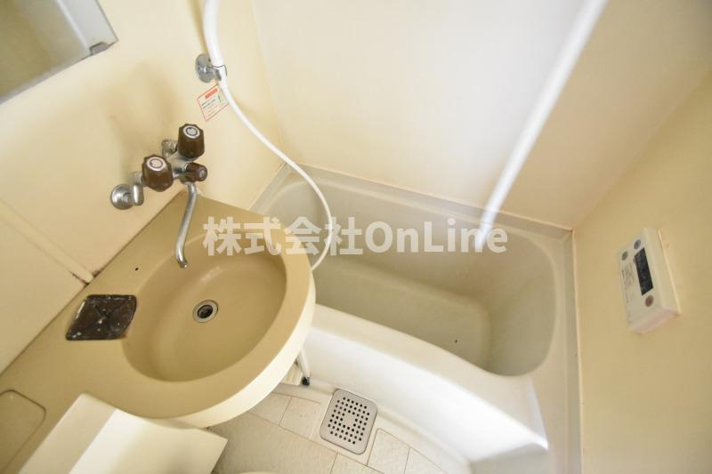 シティパレス花園パート2の洗面所