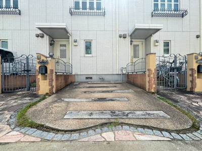 【駐車場】 | 豊中市曽根東町2丁目テラスハウス