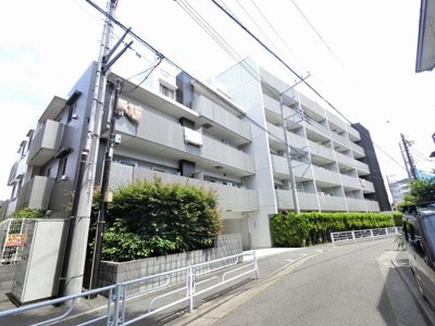 【外観】 | ラディエンス横浜磯子シーグリーン | 総戸数４０戸、平成２３年２月築、管理人は日勤勤務につき管理体制良好です♪