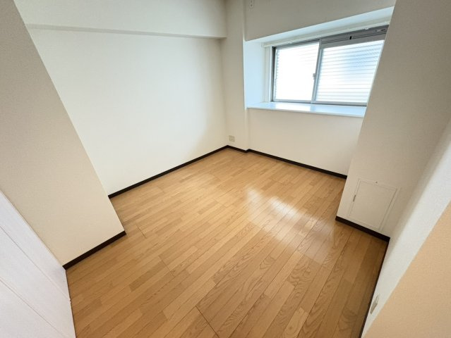 ラ・パラドール中山の居間・リビング