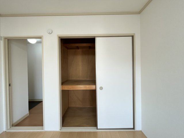 フレグランス　B棟の収納