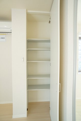パインカーサの収納|※反転タイプの間取です。