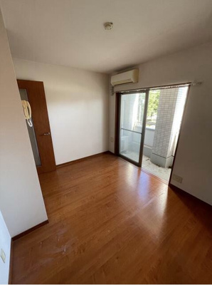 【居間・リビング】 | スカイビル天神橋