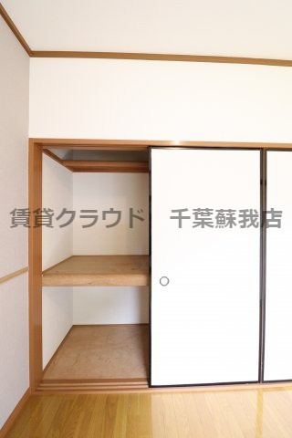 宍倉コーポ3号館の収納|押入れは収納スペースがポイント！広さを有効活用できます♪